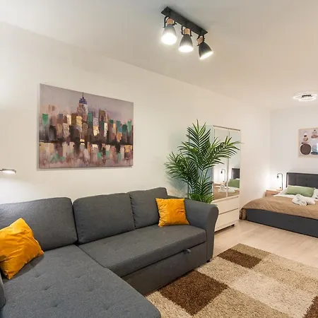 Modern Newly-built By The New York Cafe Апартаменты Будапешт