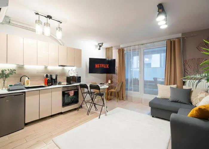 Modern Newly-built By The New York Cafe *